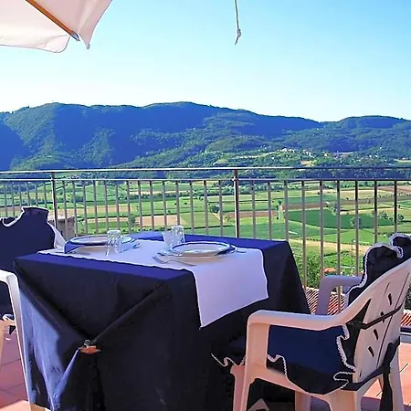 Alojamento de Acomodação e Pequeno-almoço La Quiete 4*